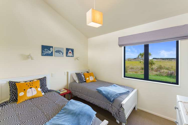 80 Reay Mackay Grove Waikawa Beach_14