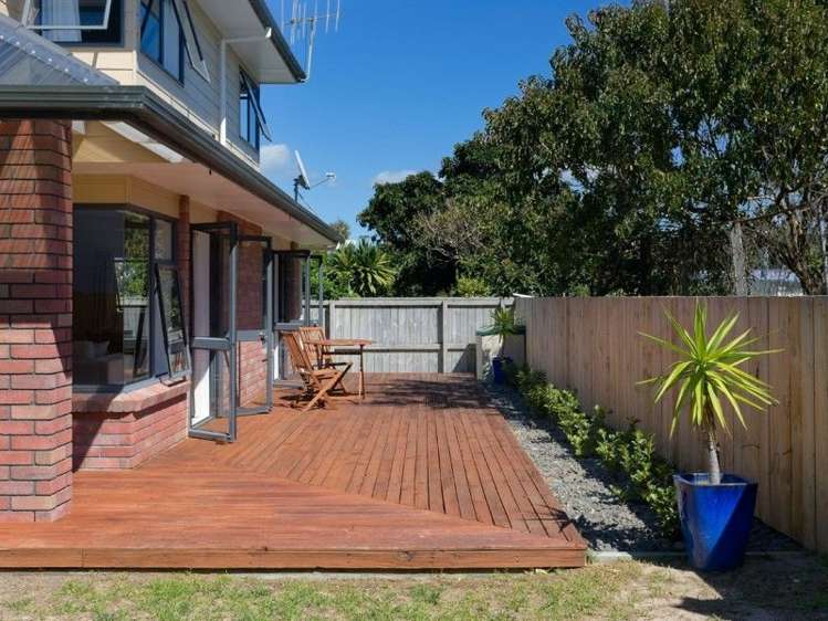 709b Ocean Road Whangamata_1