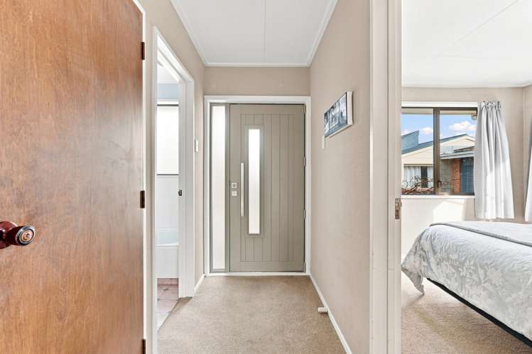 8B Mure Street Mosgiel_12