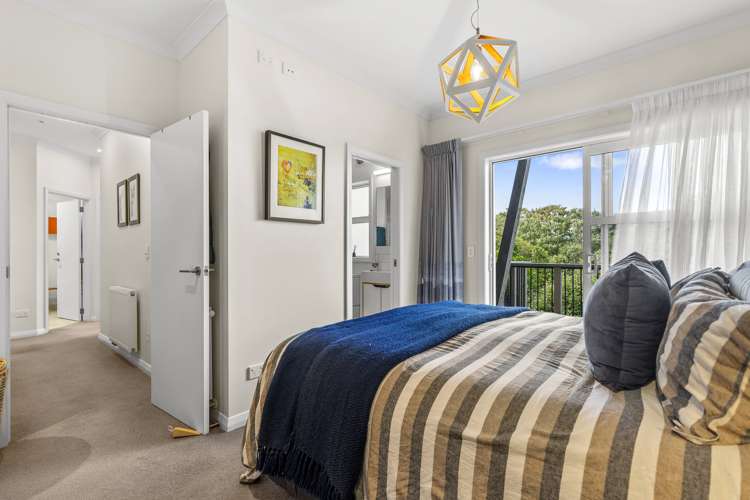 7 Birdwood Street Karori_14