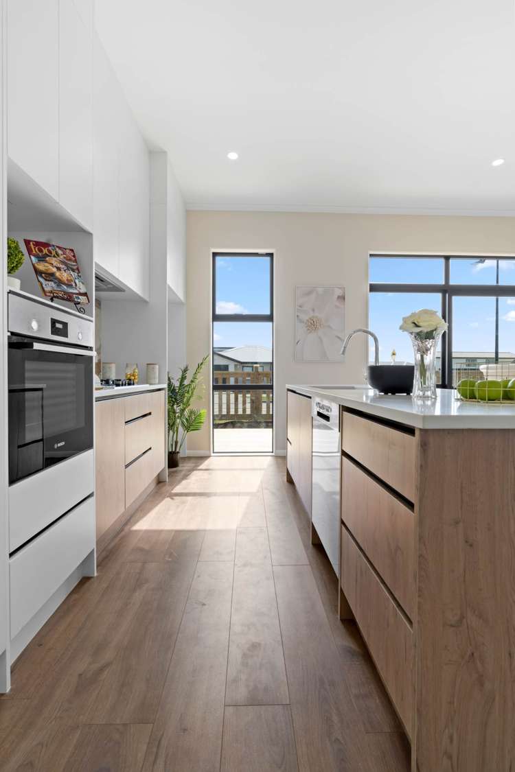 17 Korowhiti Road Clarks Beach_8