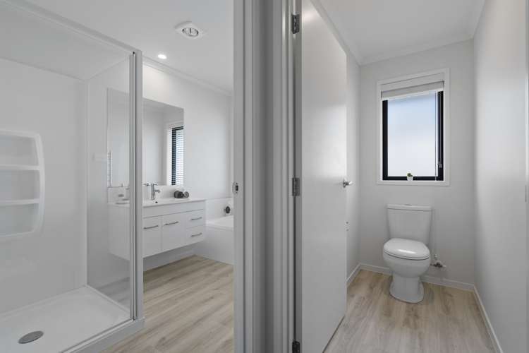 110 Whakaturou Crescent Pyes Pa_15