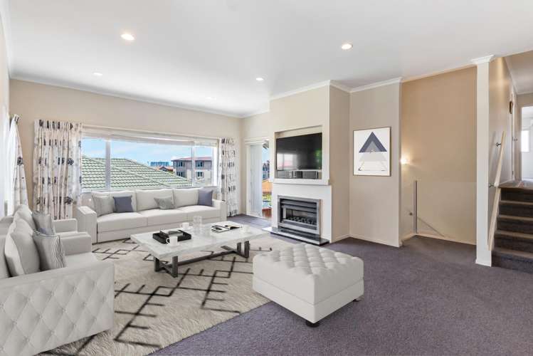 92 West Hoe Heights Orewa_6
