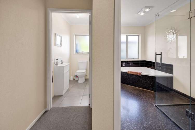 111 Ohangai Road Normanby_20