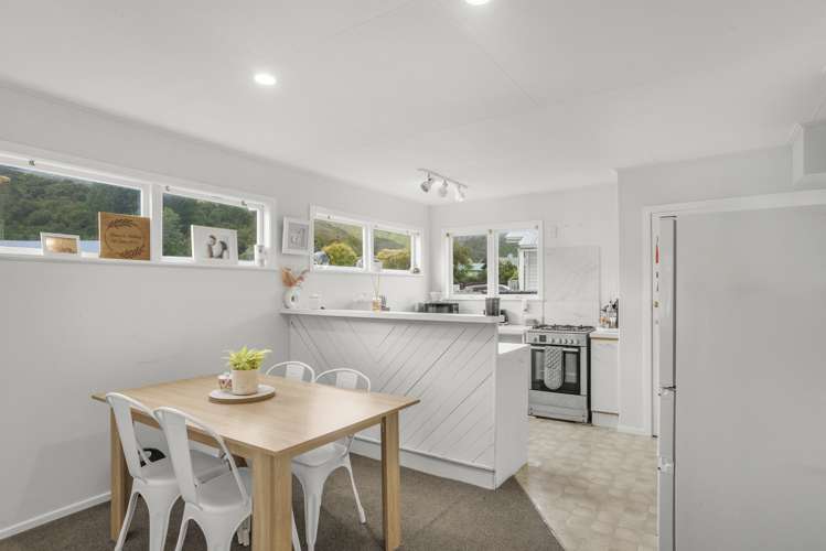 17 Berkeley Road Wainuiomata_3