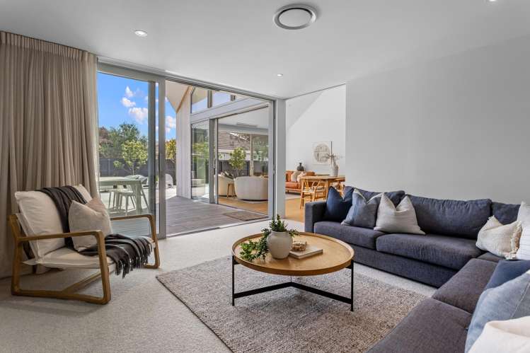 72 Nayland Street Sumner_9