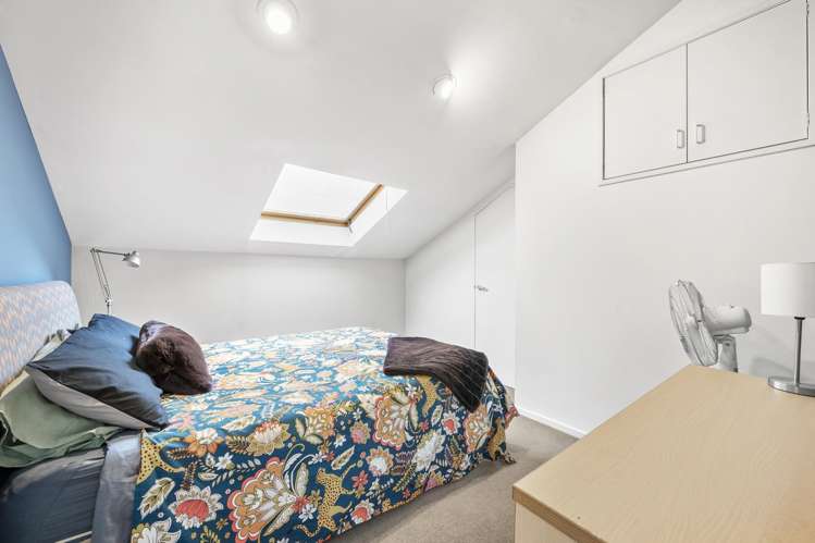 14/14 Alpha Street_5