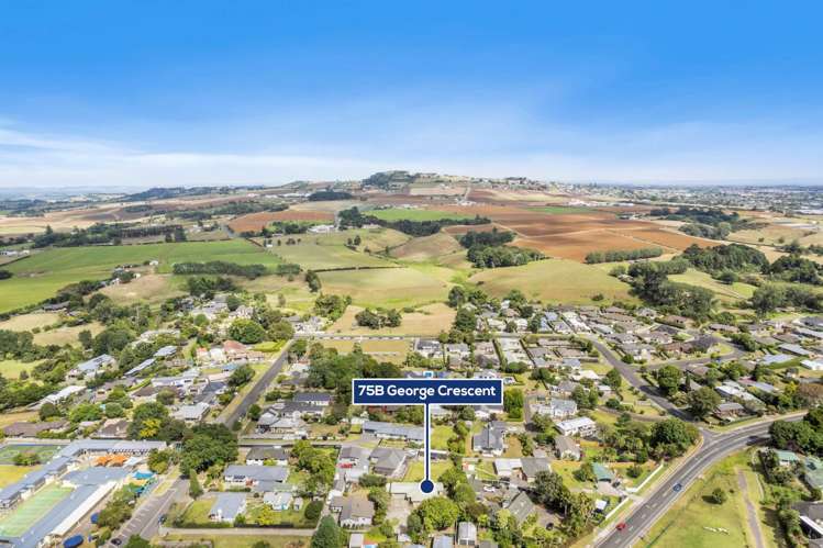 75b George Crescent Buckland_22