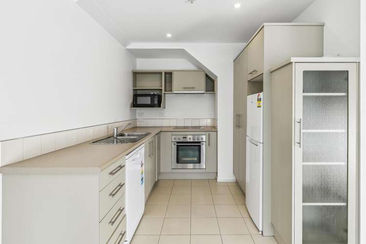 3/111 Coromandel Street Newtown_7