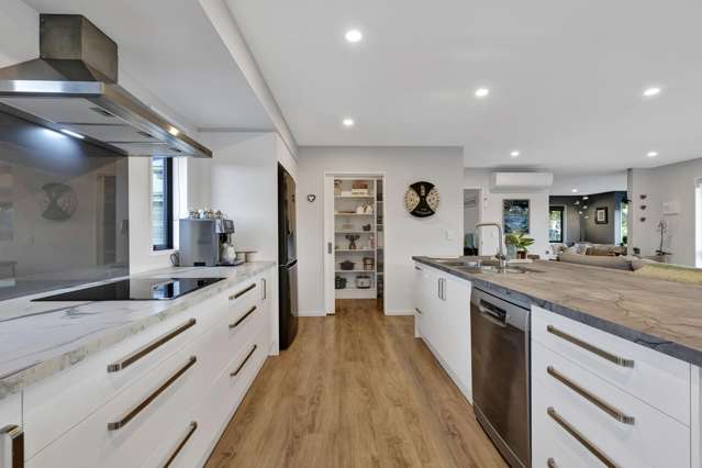 3 Cox Lane Amberley_3