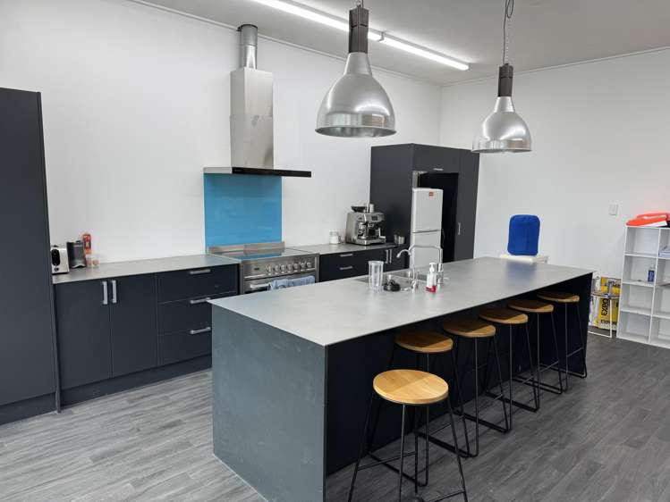 Tenancy 2/L1/405-407 King Street North Hastings_4