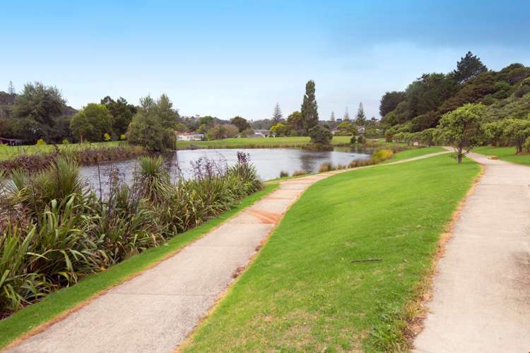 43 Hawaiian Parade Arkles Bay_22