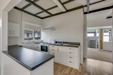 B/105 Hakanoa Street_1