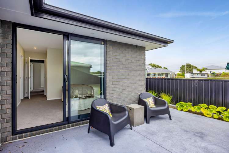 63b Collins Street Hawera_11