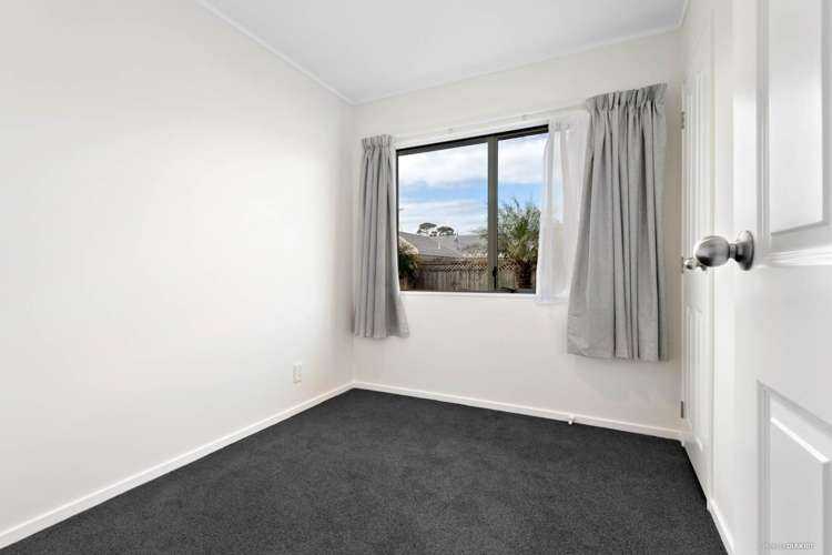 16 Maurice Borich Place Henderson_10