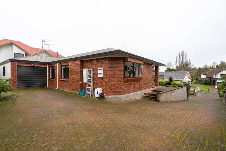 8a Perindale Drive Chartwell_23