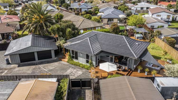14 Pinehurst Place Wattle Downs_0