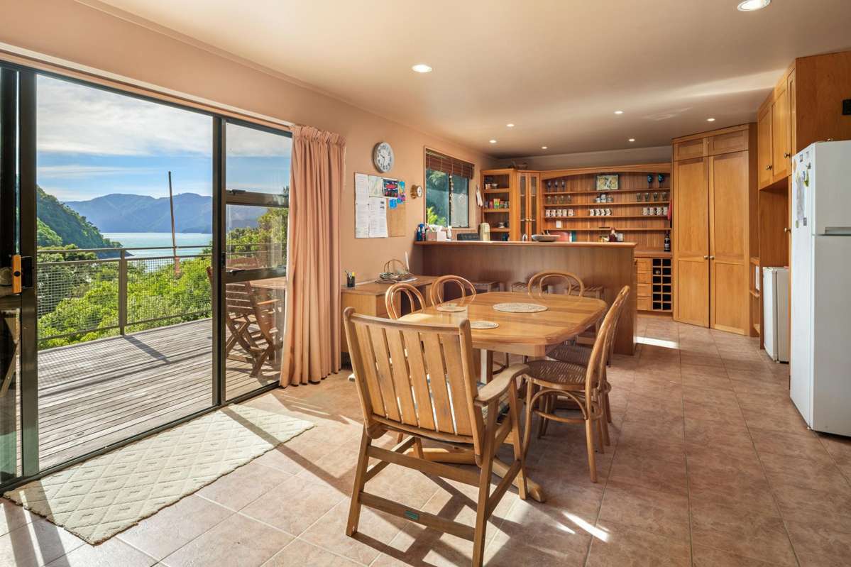 1818 Port Underwood Road_5