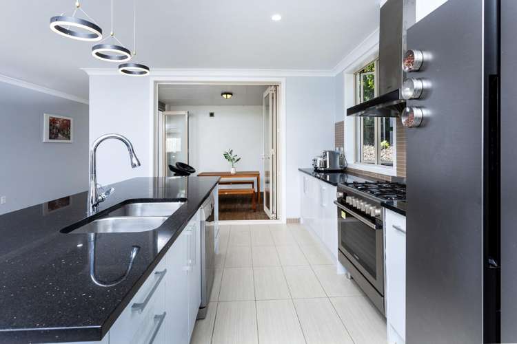 8 Hornbill Drive Albany_11