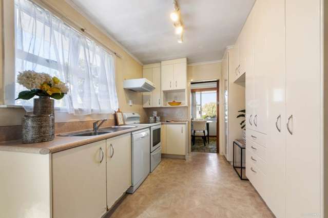 11 Chilcott Road Henderson_4