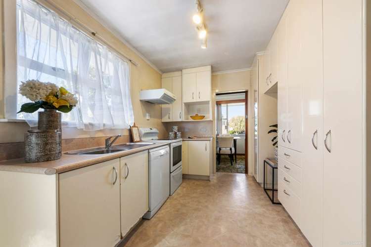 11 Chilcott Road Henderson_4