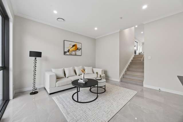 2 Ballyalton Crescent Flat Bush_4