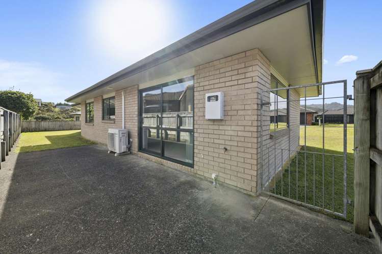 3 Percy Kinsman Crescent Riverstone Terraces_15