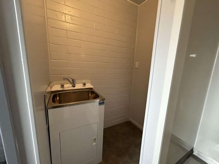 1/38 Wellington Street Hamilton East_8