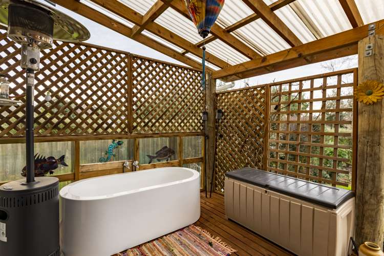 2 Bibby Street Waipawa_11