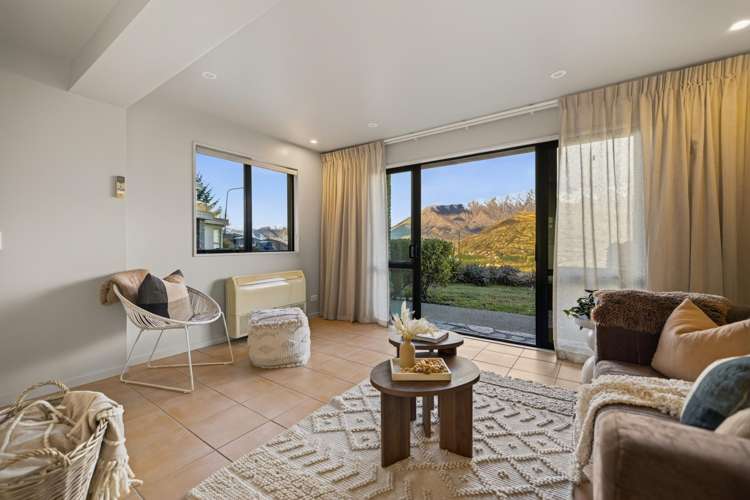3 Annes Way, Hylton Heights Queenstown_26