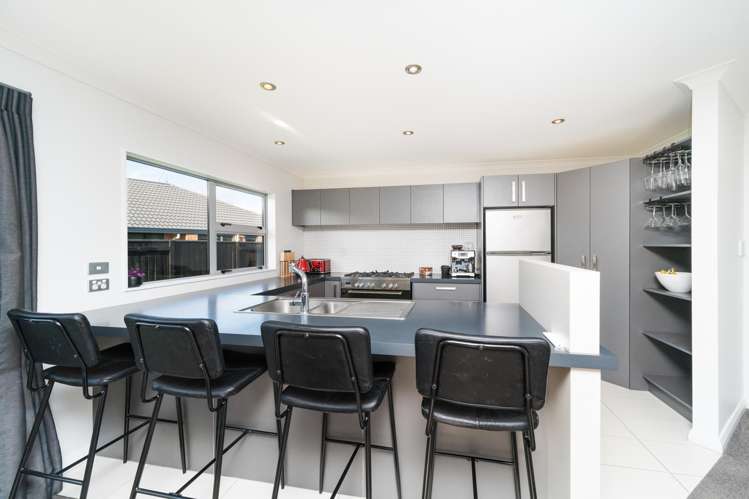 26 Chestnut Close Kelvin Grove_4