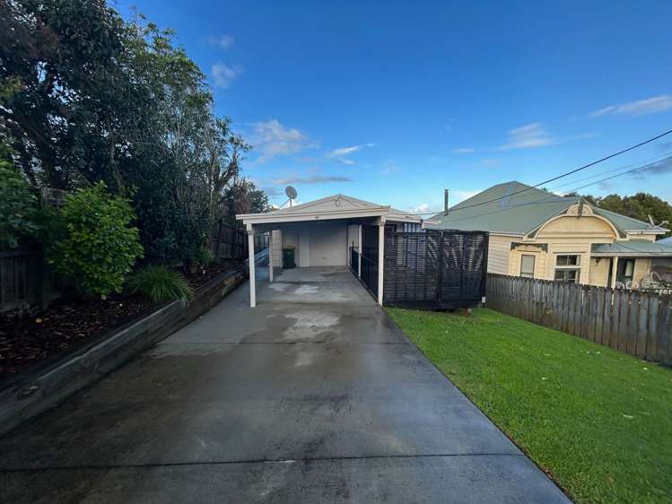 49 Karaka Street Helensville_15