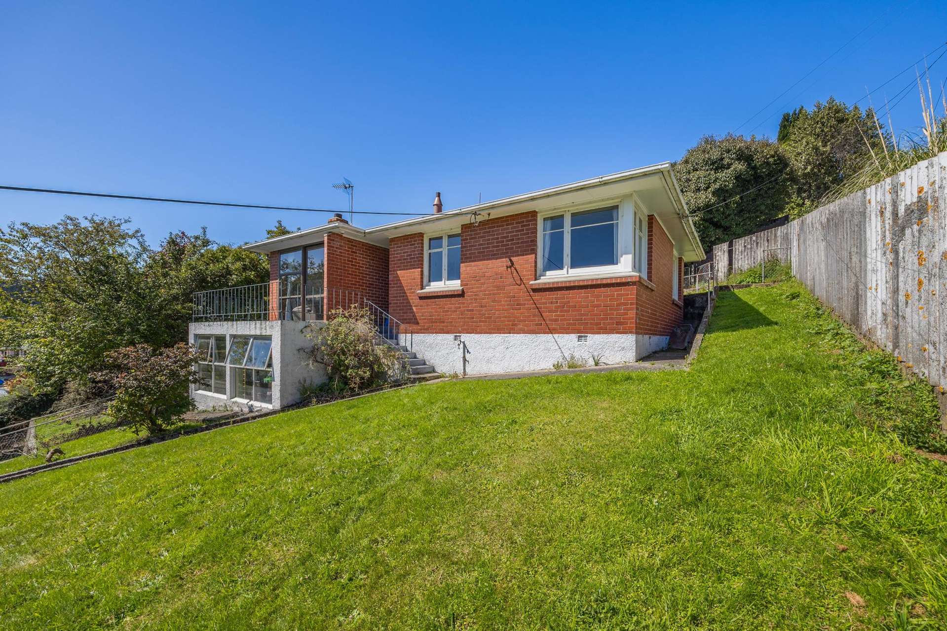 469 Kaikorai Valley Road Bradford_0