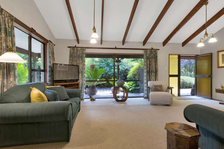 465 Old West Coast Road_5