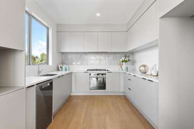 99 Tributary Parade_4