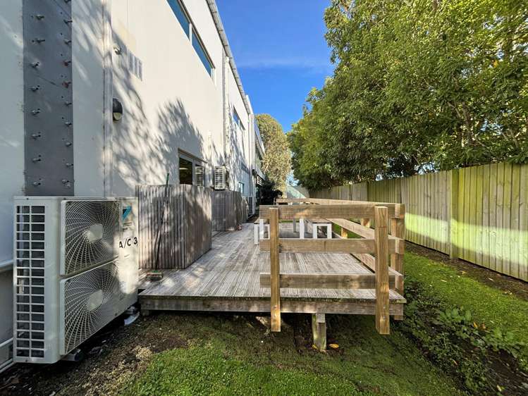 92 Russley Road Russley_6
