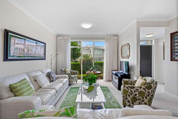 61 Panorama Heights Orewa_11