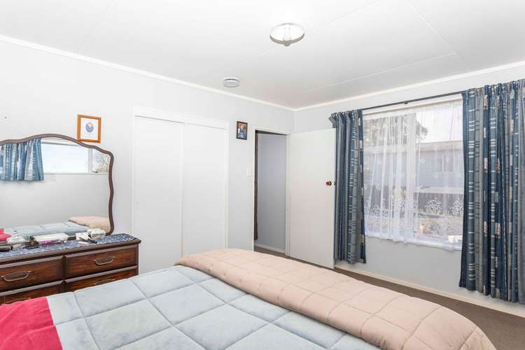 32 Victor Street Dannevirke_9