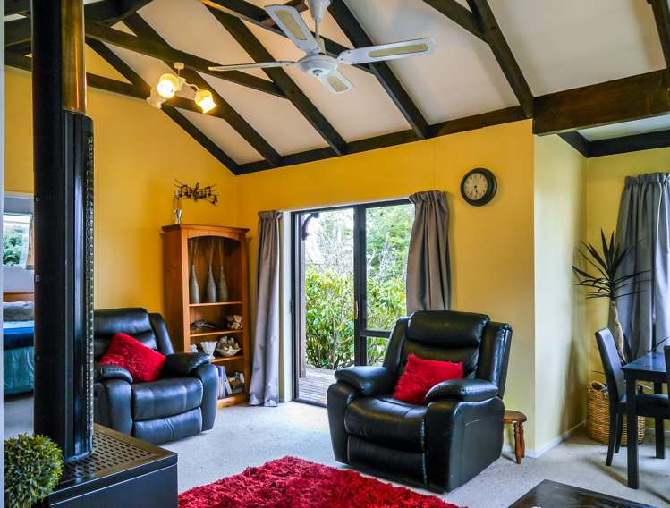 37 Jollie Road Twizel_4