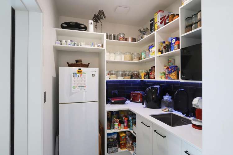 13 Tari Road Pukeatua_6