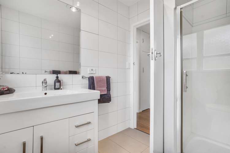 1/84a Trafalgar Street Onehunga_9