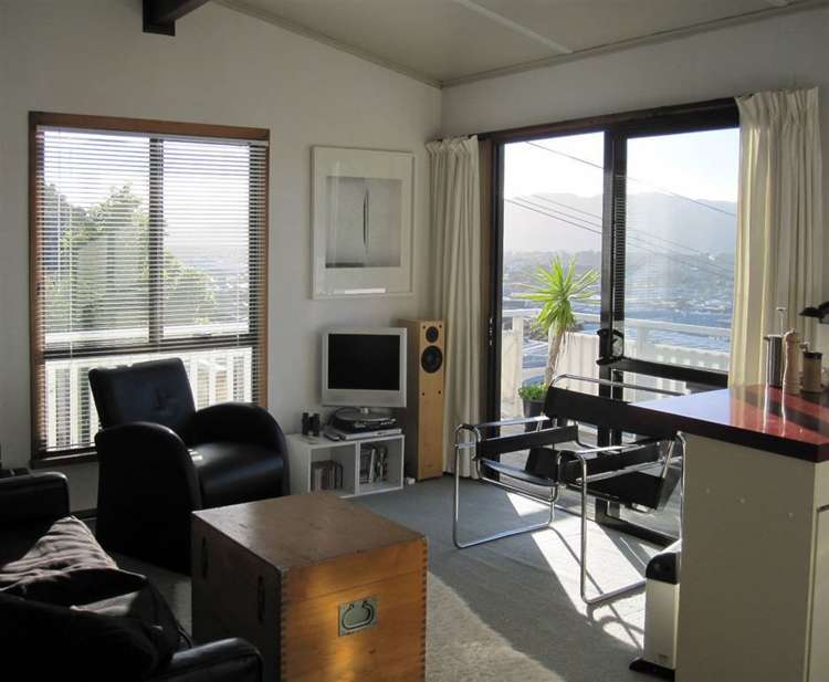 10 Korokoro Road Korokoro_11