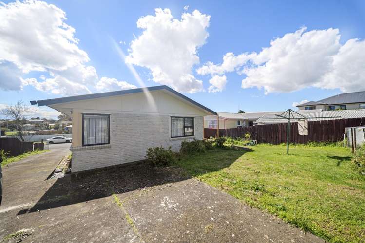 52 Kemble Close Mangere_4