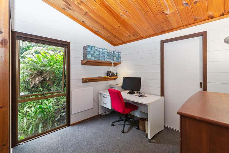 655 Huia Road Parau_9