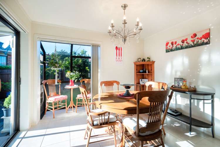 12 Annette Avenue Te Atatu South_11