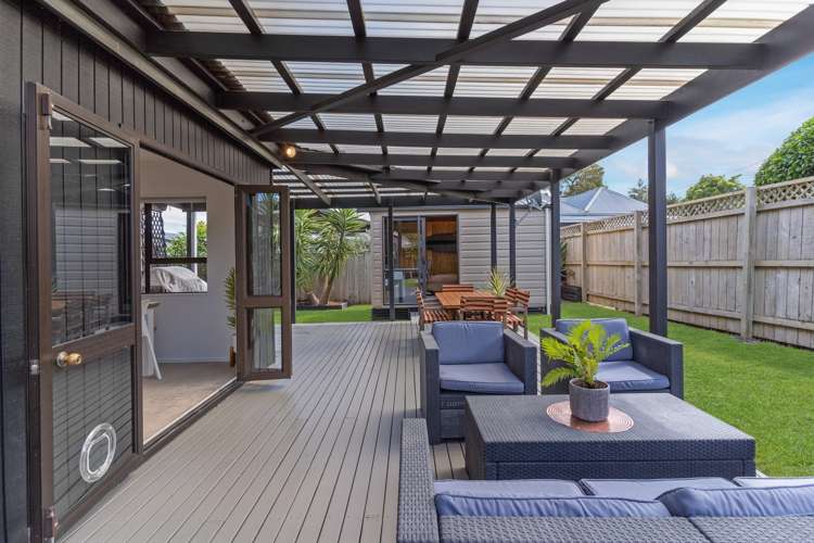 2/222 Beach Haven Road Beach Haven_13