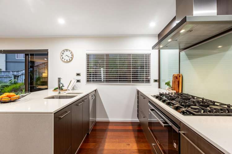 37 Navigation Drive Whitby_12