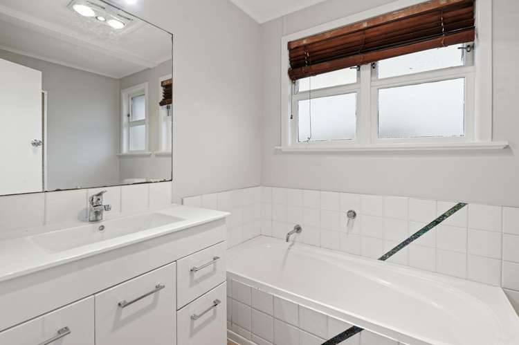 56 Fairview Road 11073_4
