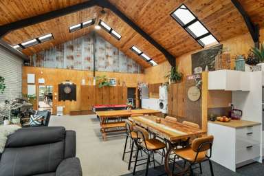 80 Ford Road_4