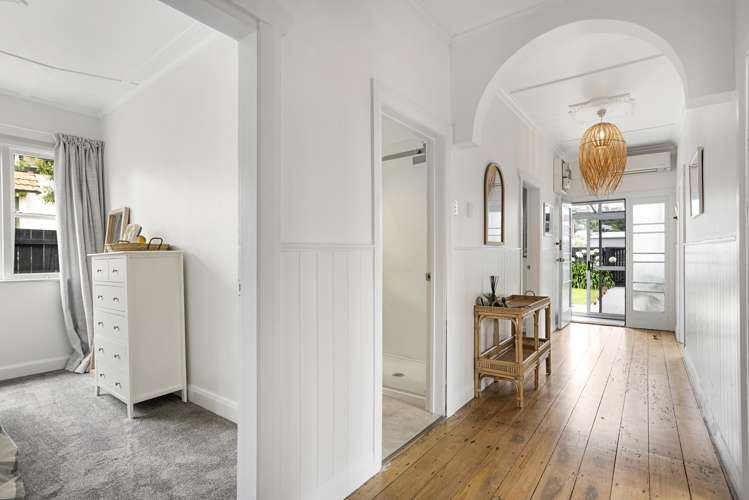 50 Albert Street St Clair_11